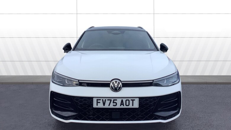 Volkswagen Passat 1.5 TSI eHybrid R-Line 5dr DSG Estate